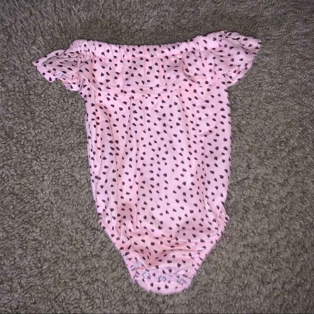 Valentine’s day Heart pattern pink boutique onesie 0-3 months